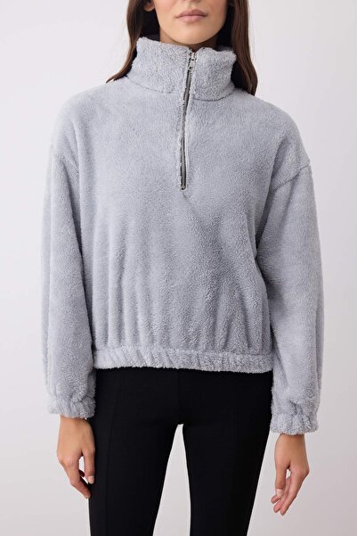 Trendyol Collection Gray Plush Zippered Stand Collar Knitted Sweatshirt Twoaw26Sw00096