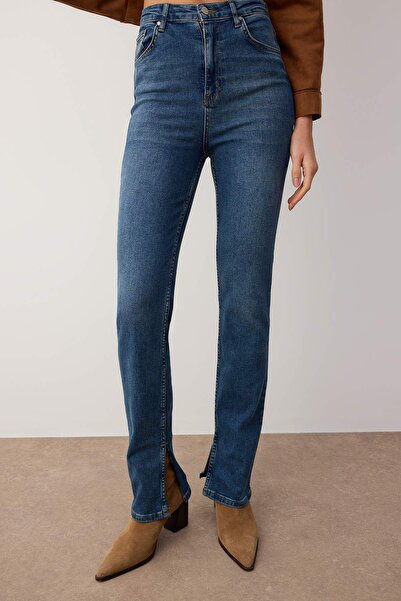 Trendyol Collection Blugi slim flare albastru închis cu talie super înaltă TWOSS22JE0643