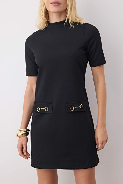 Trendyol Collection Μαύρη πόρπη με μανίκια τριών τετάρτων κοντό/μίνι πλεκτό φόρεμα TWOAW26EL00168