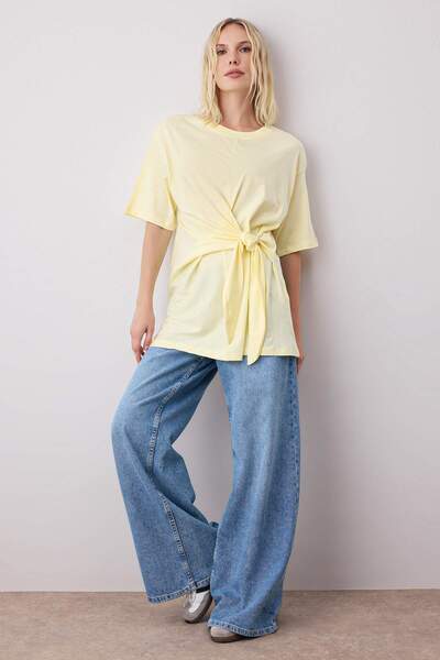 Trendyol Collection Yellow 100% Cotton Tie-Up Detail Crew Neck Short Sleeve Knitted Blouse Twoss25Bz00607