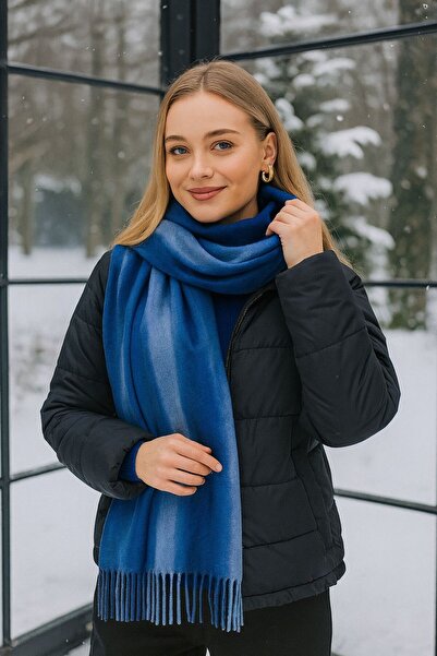 Axesoire 15173 Batikli Sax Mavi Kalın Püsküllü Şal