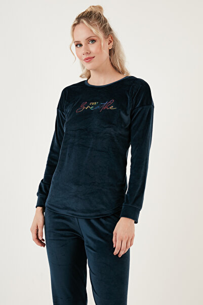 Lela Regular Fit Yumuşak Dokulu Kadife Pijama Takımı PİJAMA TAKIMI 6094200W4