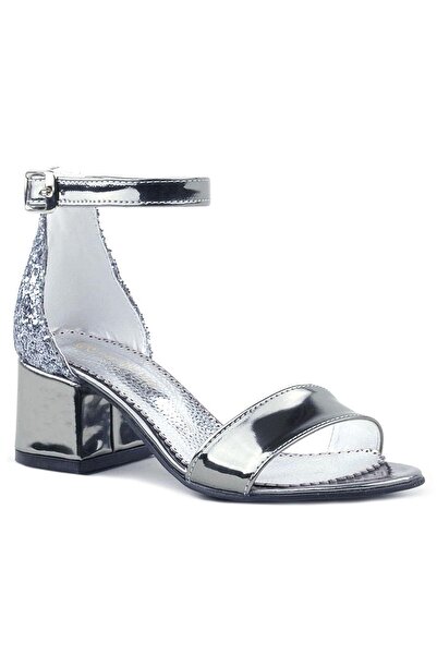 Sarıkaya Elsa Platin Aynalı Kalın Topuklu Kız Çocuk Abiye Ayakkabı