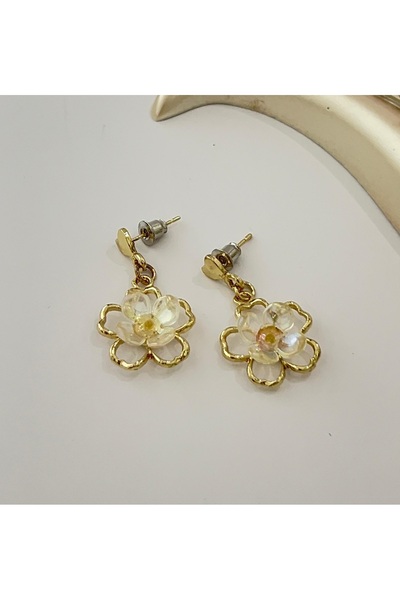 Goche Minimalist Çiçek Küpe - Altın Kaplama Sallantılı Kalp Küpe