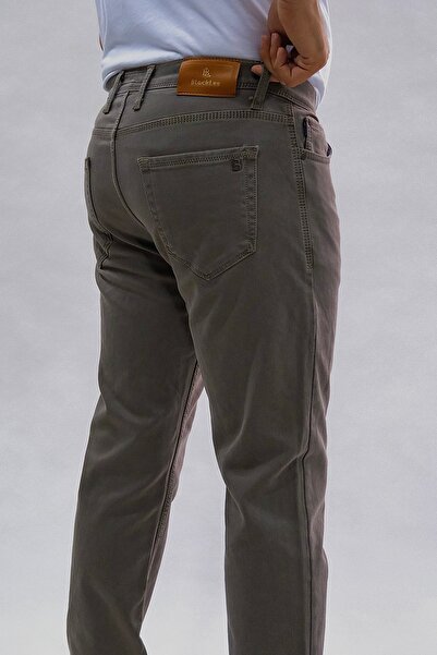 BLACK LEE Erkek Açık Kahve Regular Fit Rahat Kesim Esnek Likralı Örme Jeans