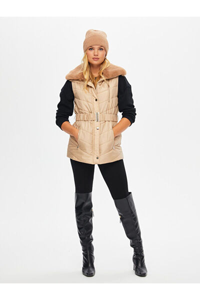 Faik Sönmez Kemerli Kapüşonlu Uzun Kapitone Yelek 69455