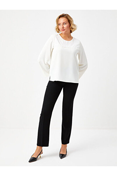 Faik Sönmez Nervür Ve Dantel Detaylı Yuvarlak Yaka Bluz 68152
