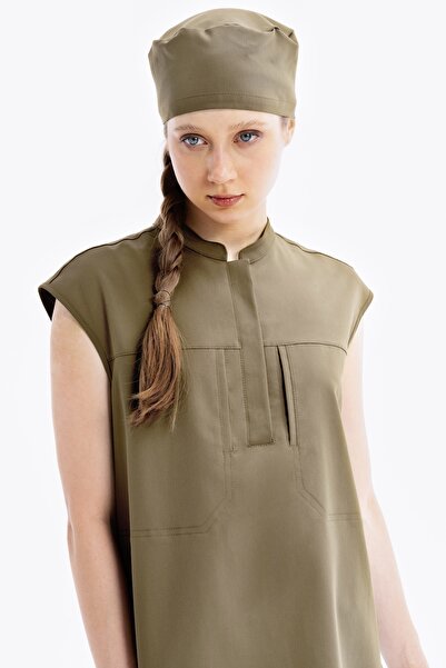 Rhow Halo Haki Scrubs Bone