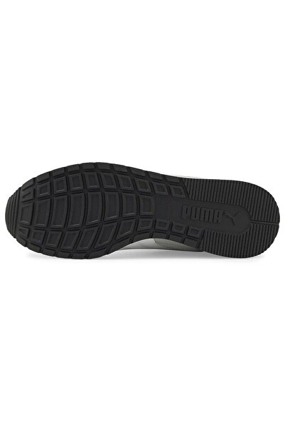 Puma 384640-03 St Runner V3 Mesh Sneaker