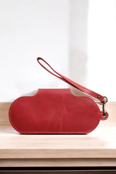 Modica Manila - Genuine Leather Eyewear Case |   Stylish and Durable Unisex Design with Hand Grip