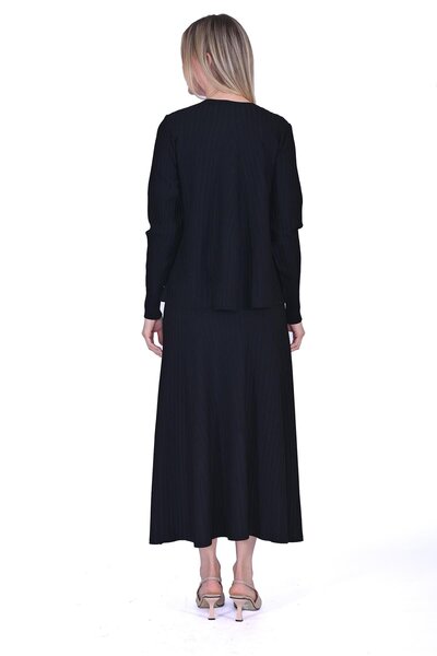 Invee Трикотажна туніка з аплікацією ЧОРНА