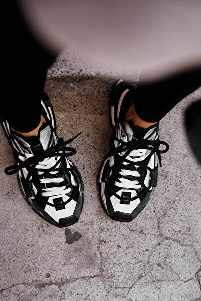 diclepolat Dámské sportovní boty lopez černo-bílé s krajkovým detailem