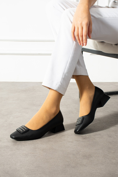 MERVESTORE وأشار اصبع القدم مشبك التفاصيل أحذية نسائية بكعب قصير