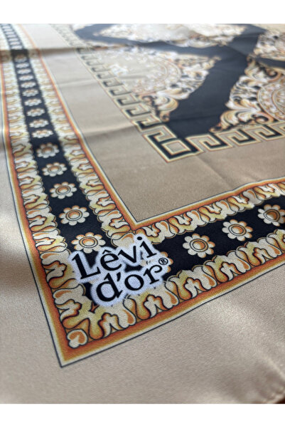 Levidor Love Shawl