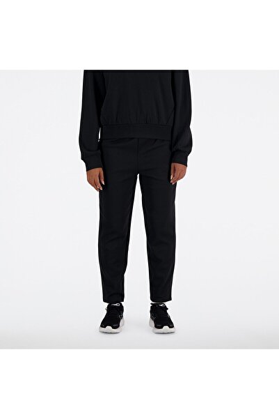 New Balance WP41105 Siyah Kadın Eşofman Altı