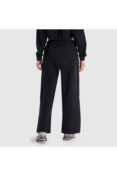 New Balance WNP1523 Μαύρο γυναικείο φούτερ