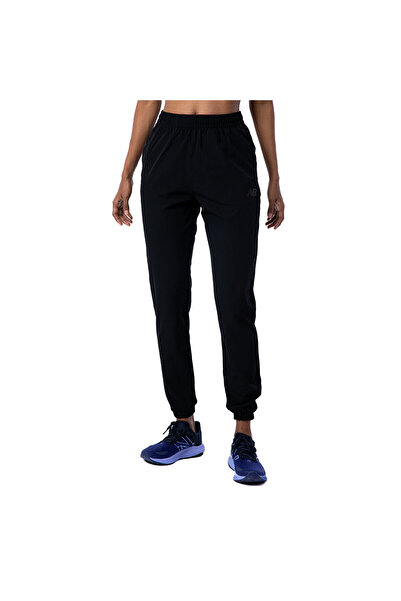 New Balance Women's Black Sweatpants - Wnp1298-bk