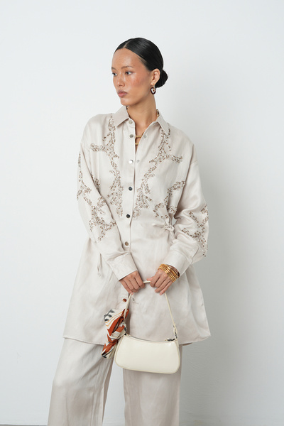 Orfeo Negro Women's Beaded Waist-Tied Jacket with Snap Closure