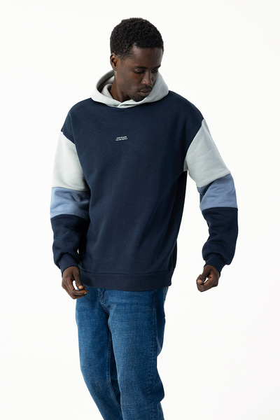 JB John Borners Мъжка суитшърт с качулка Judge Me Printed 3-String, тъмносин ...