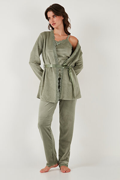 Lela Regular Fit Dantelli Yumuşak Dokulu Sabahlıklı Kadife Pijama Takımı PİJAMA TAKIMI 6095545