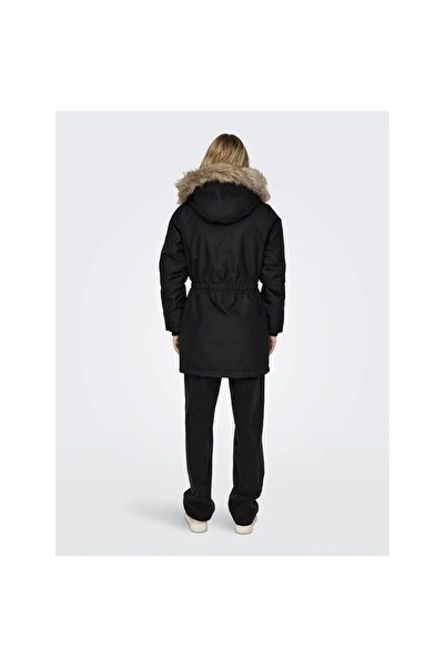 ONLY Kadin Siyah Parka