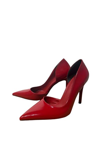 C Bulut Collection İvoria Kırmızı Rugan Asimetrik Kadın Topuklu Ayakkabı