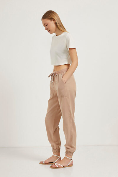 Arma Life Women's Elastic Pocket Summer Camel Jogger Trousers