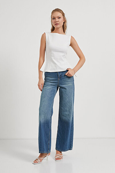 Arma Life Women's Boat Neck Sleeveless Summer Casual White Blouse