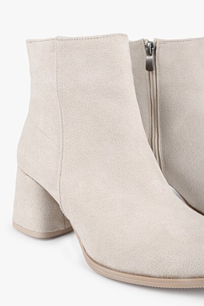 Shoeberry Kadın Haylee Bej Süet Topuklu Bot Bej Süet