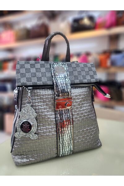 OUEEN ELİZABETH Жіночий рюкзак - Яскравий аксесуар Детальний опис