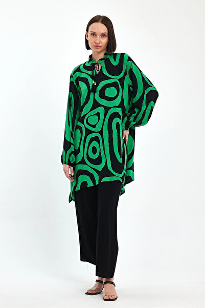 bacc Σετ παντελονιών και τουνίκ με πράσινο γεωμετρικό σχέδιο σε μεγάλο μέγεθος - Άνετη εφαρμογή BCVL- 241017