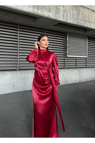 Suedcollection Side Tie Pleat Detailed Satin Evening Dress Red 583236