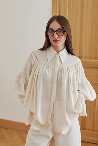 FEMMESTUDIO Kadın Bej Büzgü Ve Kol Detaylı Gömlek