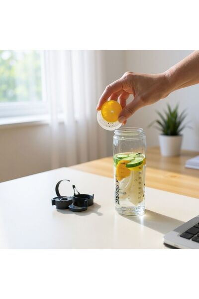 HOLLYHOME Pure Water Bottle, Water Container with Strainer, Plastic Water Bottle, Water Bottle, 730 ml Gray