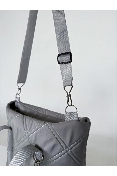 MODANTA Gray Stylish Puff Women's Bag with Quilted Stitching Detail Small Wallet