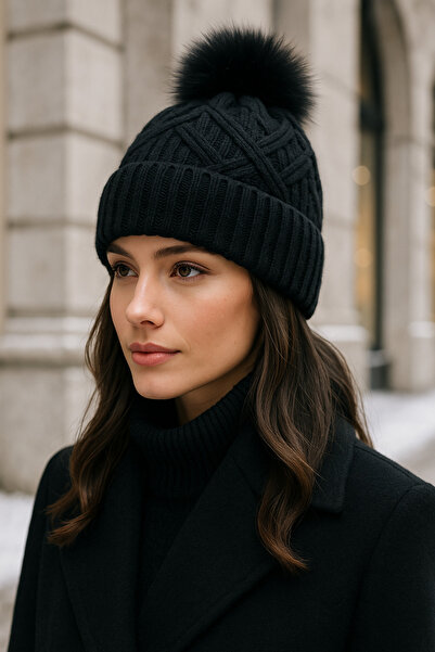 Luminos Butik Kalın Dokumalı Siyah Çapraz Çizgili Içi Yünlü Ponponlu Bere Bere1140