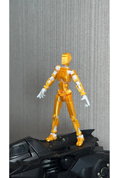 moifugyia Lucky 13 Aksiyon Figürü Robot Oyuncak 13cm Altın Beyaz