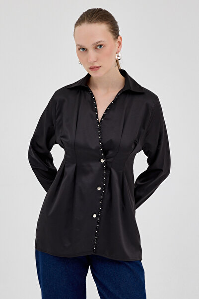 Rays 8149A Cămașă cu pliuri în talie cu detalii perle, neagră