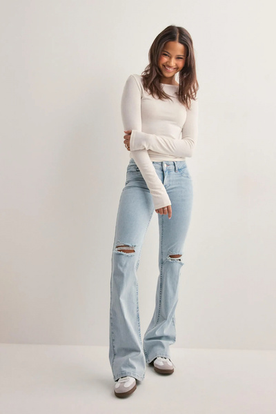 VibeGaia Τζιν παντελόνι με ροζ ραμμένο σχισμένο γόνατο με χαμηλή μέση