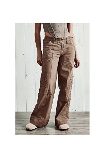 VibeGaia Urban Outfitters BDG Low Waist Cargo Pants