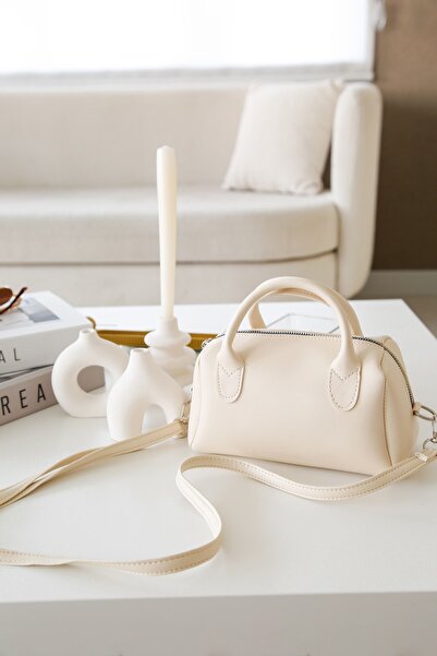 LİZZY BAG Geantă de mână, de braț și de umăr din piele artificială cremă, cu un singur compartiment, cu fermoar și curea reglabilă E:20 U:12