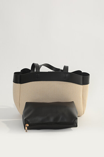 By-Kuss حقيبة من القش المتباين