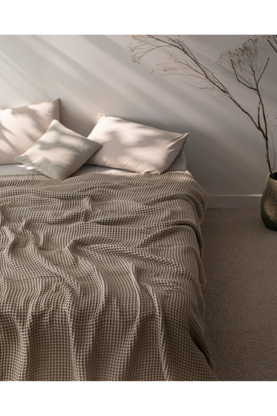 Madame Coco Beatrice Einzel-Tagesdecke aus 100 % Baumwolle, Beige