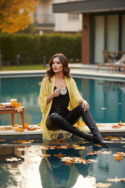 MODA Kadın Simli Transparan Etek Ucu Püsküllü Triko Hırka Ve Pareo