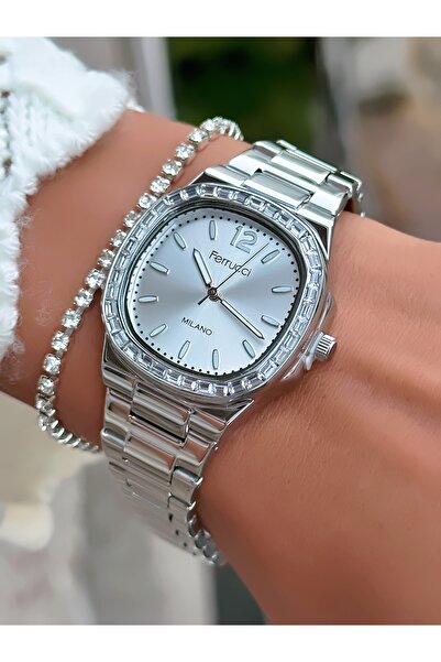 Ferrucci ساعة يد نسائية بسوار فولاذي مقاومة للماء 3 ATM مع ضمان لمدة عامين