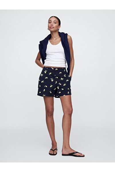GAP Kadın Limon Desenli Mid Rise Downtown Khaki Şort