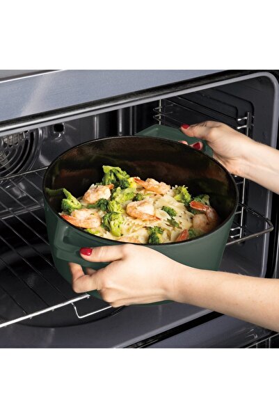 Berlinger Haus Cast iron pot with lid 4.35L, 24 cm Green Matte Berlinger Haus BH 6544, enameled, green