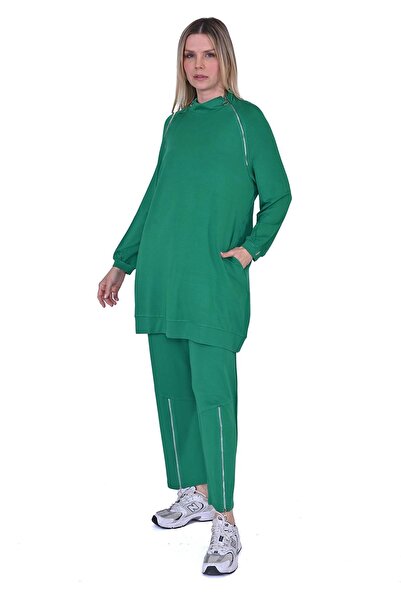 Invee Zippered Sweatpants Set