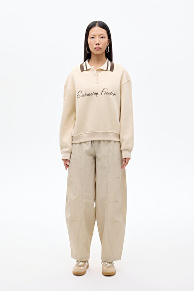 Quzu Text Embroidered Striped Polo Neck Oversize Sweatshirt Beige