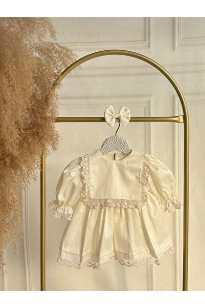 Hobidik Kız Bebek Krem Güpürlü Önlüklü Elbise Set